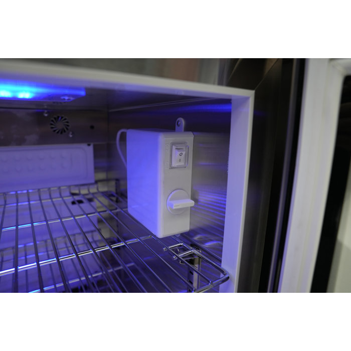 Mont Alpi 90 Degree Stainless Steel Outdoor Island Grill + Faucet